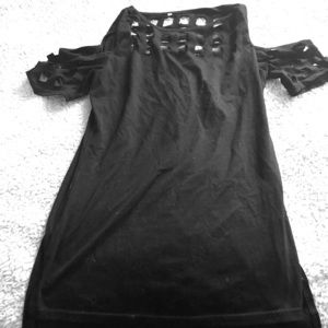 Cold Shoulder Cutout Top